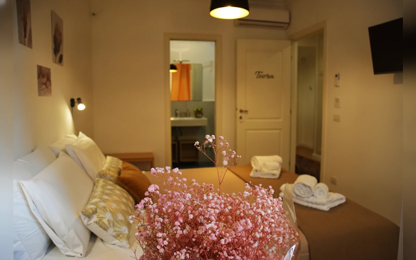 Camera con bagno privato — B&B CasaBentivoglio, roma (roma) (Lazio) (foto 20)